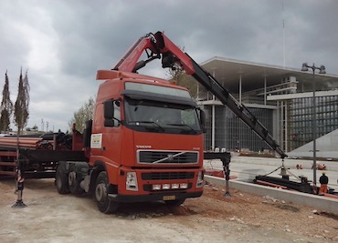 Kontis Cranes