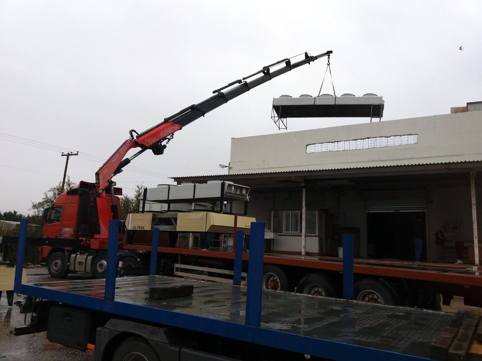 Kontis Cranes