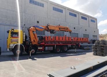 Kontis Cranes